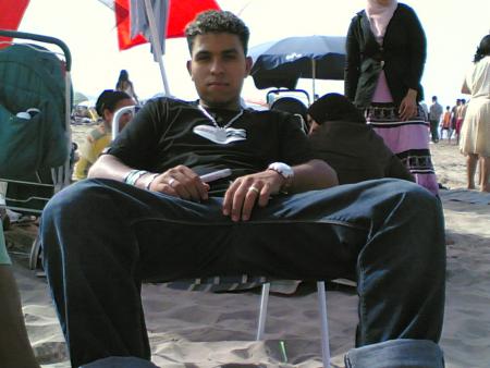 encore moi o plage f jdida wwakha 3ayannnnnnnnnn