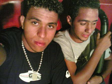 encore moi wakha mbawak chwiya f ..................