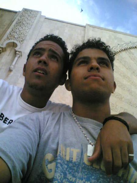 tsata  moi avec mon ami yassine  r1 adire